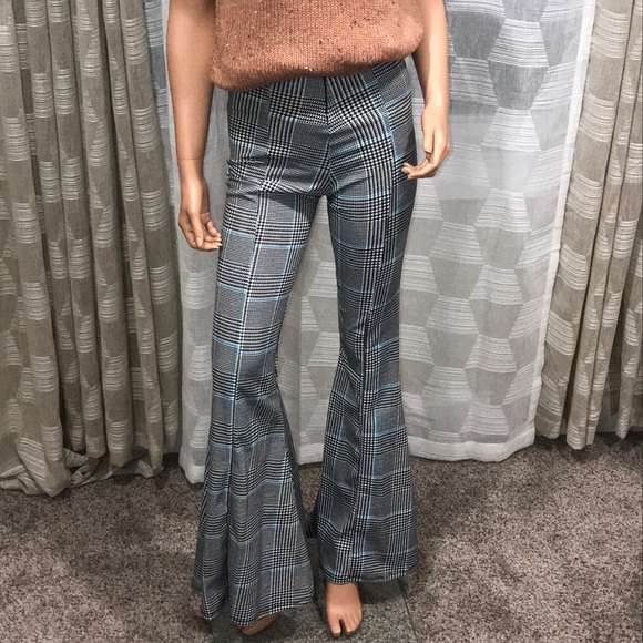 Checkered Bell Bottom Pants - Picture 5 of 5